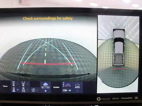 Used 2024 Toyota Tundra Limited image 5