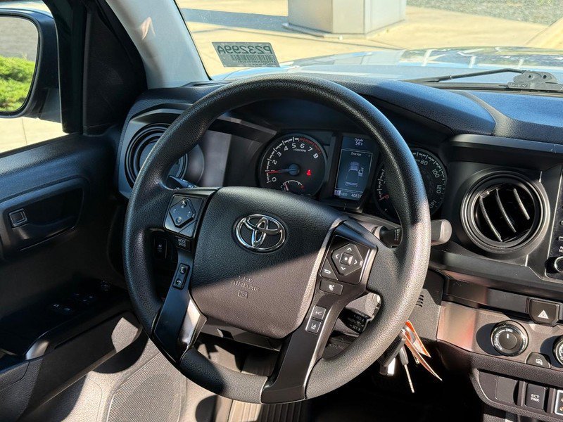 Used 2022 Toyota Tacoma SR w/ SX Package AWD/4WD image 14