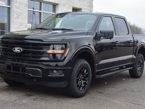 New 2026 Ford F150 XLT w/ Equipment Group 302A MID AWD/4WD image 13