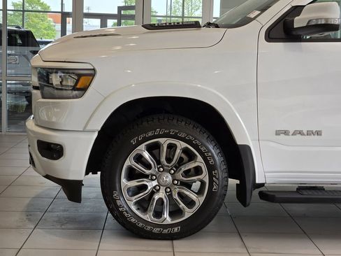Used 2021 RAM 1500 Laramie AWD/4WD image 9