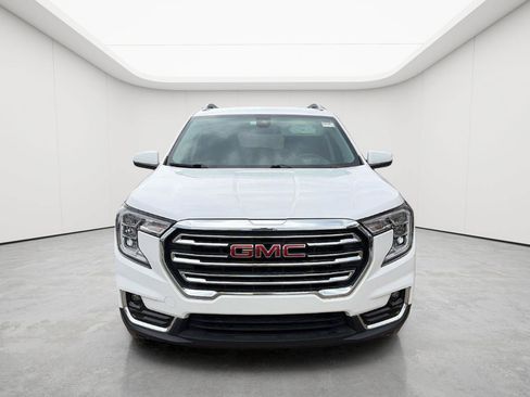 Certified 2023 GMC Terrain SLT AWD/4WD image 2
