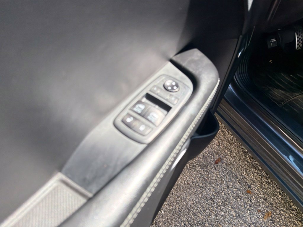 Used 2020 Dodge Challenger R/T Scat Pack RWD image 39