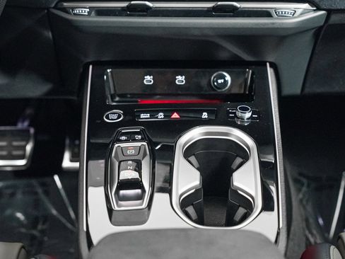 New 2026 Audi A6 Prestige image 15