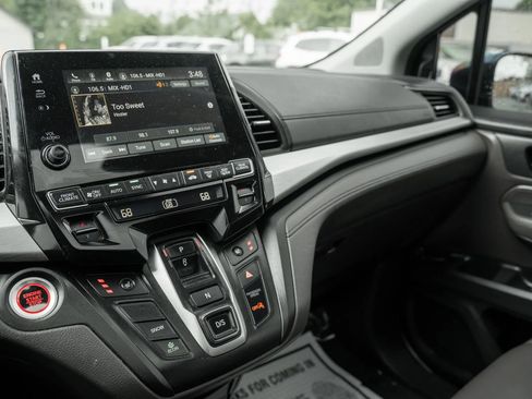 Used 2019 Honda Odyssey EX-L image 27