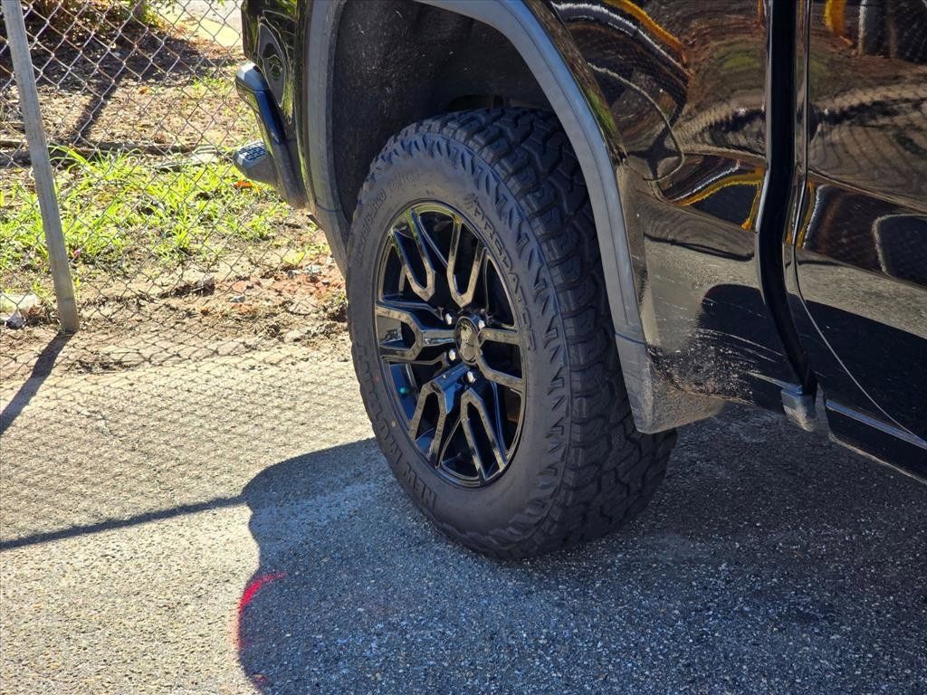 Used 2022 GMC Sierra 1500 Elevation AWD/4WD image 18