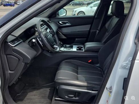 Used 2019 Land Rover Range Rover Velar R-Dynamic SE AWD/4WD image 7