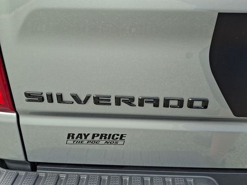 Used 2024 Chevrolet Silverado 1500 RST w/ Rally Edition AWD/4WD image 32