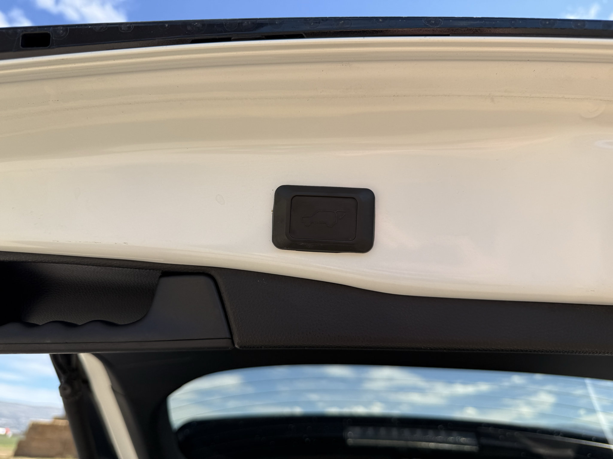 Used 2020 Toyota RAV4 XSE AWD/4WD image 35