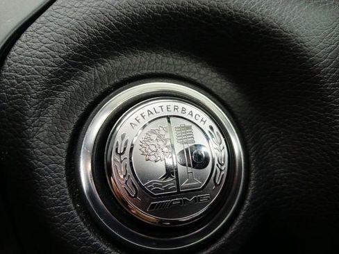 Used 2017 Mercedes-Benz SLC 43 AMG image 15