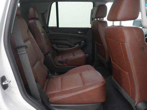 Used 2019 Chevrolet Tahoe Premier w/ Premier Plus Edition image 15