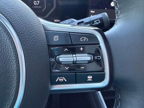 Used 2026 Kia Carnival SX Prestige FWD image 14