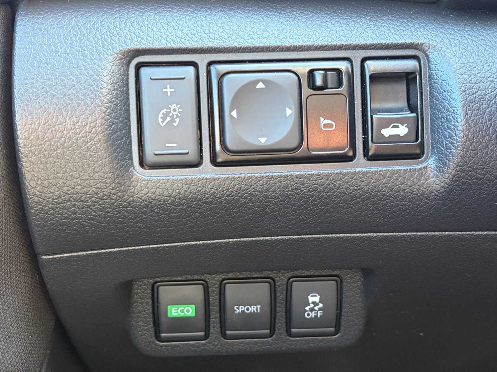 Used 2017 Nissan Sentra S w/ S Style Package FWD image 24