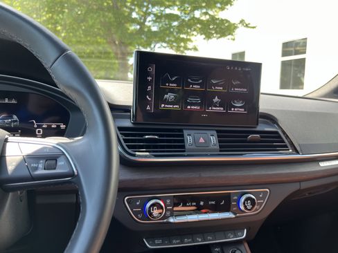Used 2021 Audi Q5 Prestige w/ Prestige Package AWD/4WD image 32