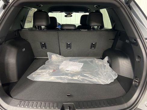 New 2026 Chevrolet Equinox LT w/ Convenience Package II image 6