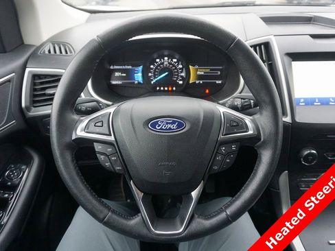 Used 2020 Ford Edge SEL w/ Convenience Package image 3