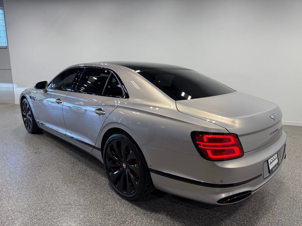 Used 2022 Bentley Flying Spur W12 AWD/4WD image 20