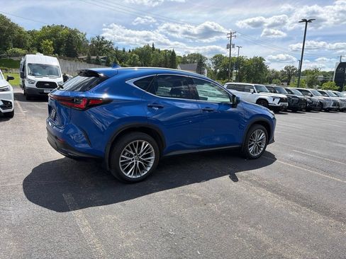 Used 2025 Lexus NX 350 AWD w/ Accessory Package (2T) image 24