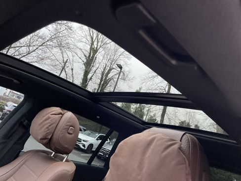 Certified 2025 Mercedes-Benz GLS 450 4MATIC image 23