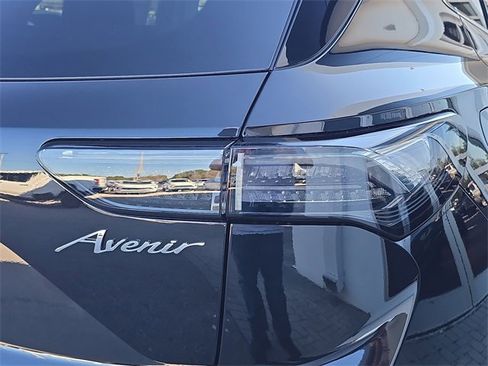 New 2026 Buick Envision Avenir image 8