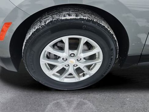 Used 2023 Chevrolet Equinox LT image 19