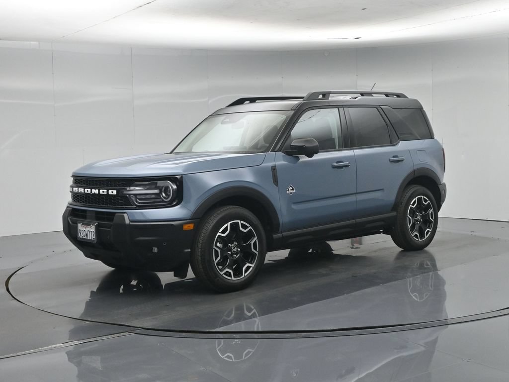 Used 2025 Ford Bronco Sport Outer Banks w/ Outer Banks Tech Package+ AWD/4WD image 58