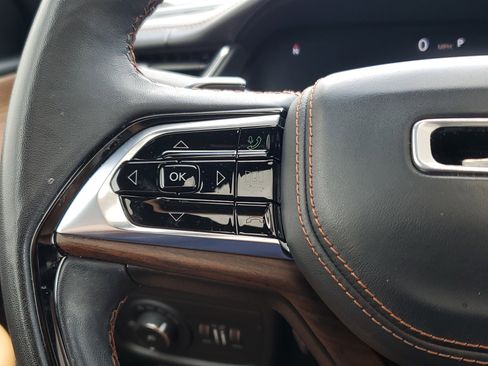 Used 2022 Jeep Grand Cherokee L Summit w/ Advanced Protech Group IV image 26