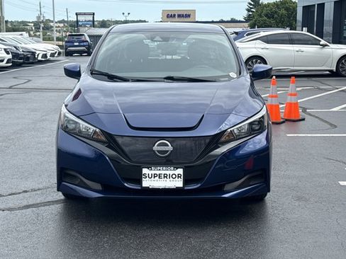 Certified 2025 Nissan Leaf S FWD image 11