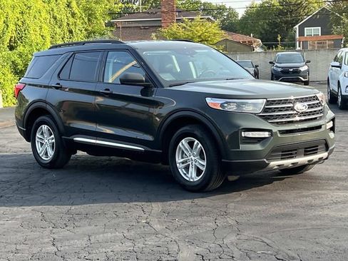 Certified 2023 Ford Explorer XLT w/ Equipment Group 202A AWD/4WD image 7