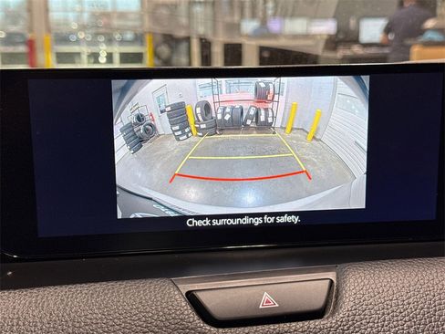 Used 2024 MAZDA CX-90 Plug-In Hybrid w/ Preferred image 20