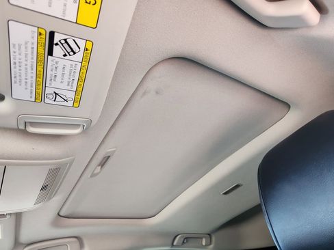 Used 2024 MAZDA CX-30 AWD 2.5 S w/ Premium Package image 15