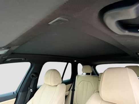 Used 2021 BMW X5 sDrive40i w/ Convenience Package image 28