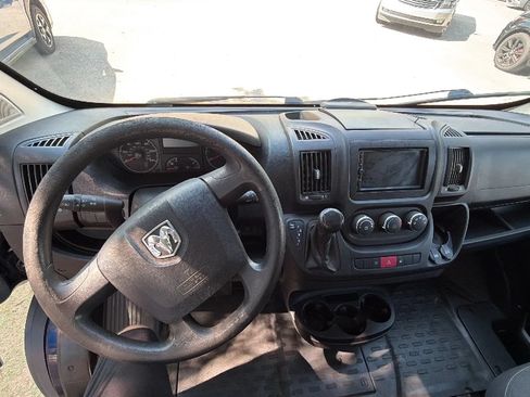 Used 2017 RAM ProMaster 2500 FWD image 12