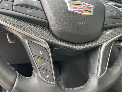 Used 2020 Cadillac XT5 Sportv image 13