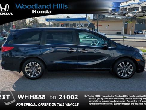 Certified 2024 Honda Odyssey EX-L image 4