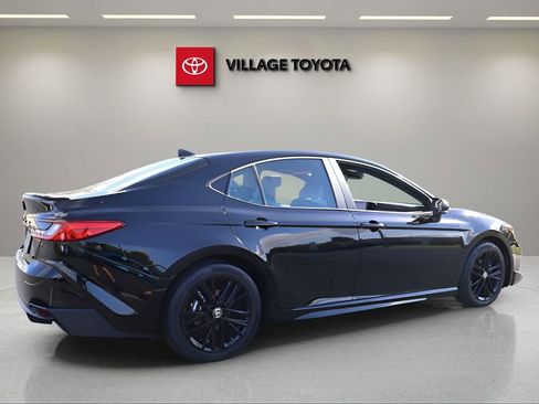 Certified 2026 Toyota Camry SE image 5