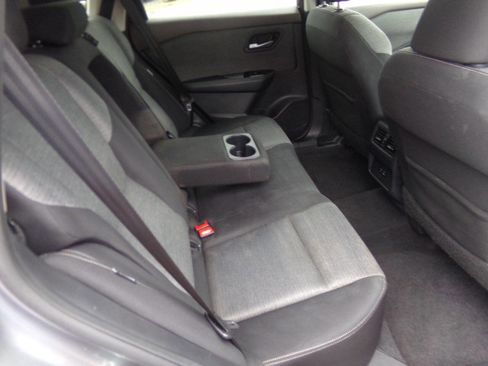 Used 2021 Nissan Rogue SV image 33