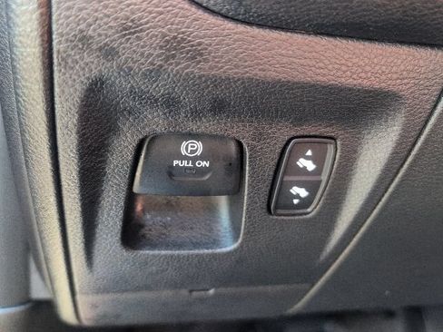 Used 2022 RAM 1500 Laramie AWD/4WD image 27