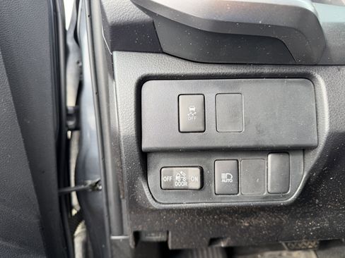 Used 2023 Toyota Tacoma SR5 w/ SX Package image 19