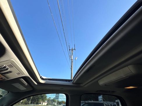 Used 2014 GMC Yukon Denali image 10