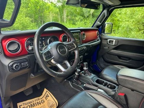 Used 2019 Jeep Wrangler Unlimited Rubicon AWD/4WD image 12
