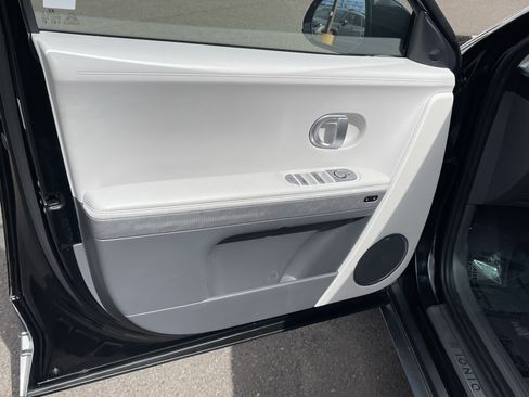 Certified 2023 Hyundai Ioniq 5 Limited AWD/4WD image 16