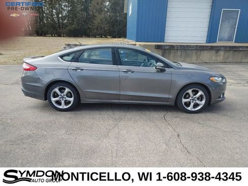 Used 2013 Ford Fusion SE image 8