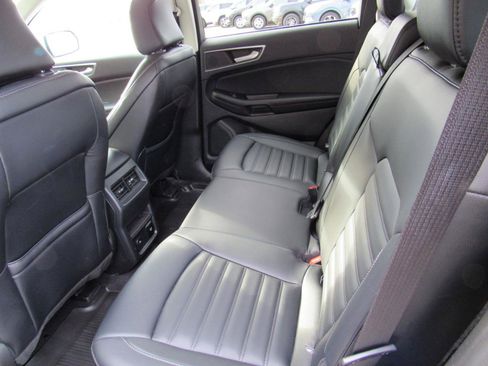 Used 2024 Ford Edge SEL w/ Convenience Package AWD/4WD image 30
