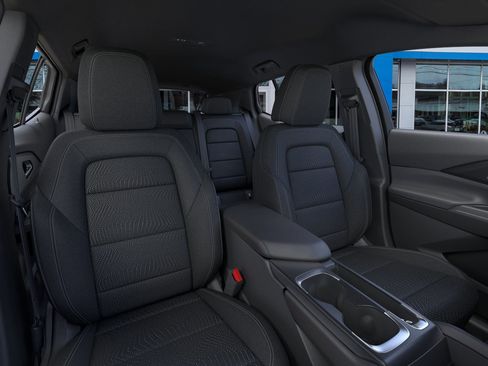 New 2026 Chevrolet Equinox EV LT image 40