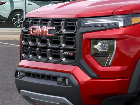 New 2026 GMC Canyon AT4 w/ AT4 Premium Package AWD/4WD image 13
