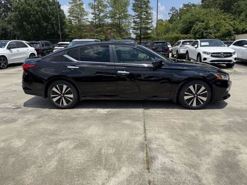 Used 2022 Nissan Altima 2.5 SV FWD image 26