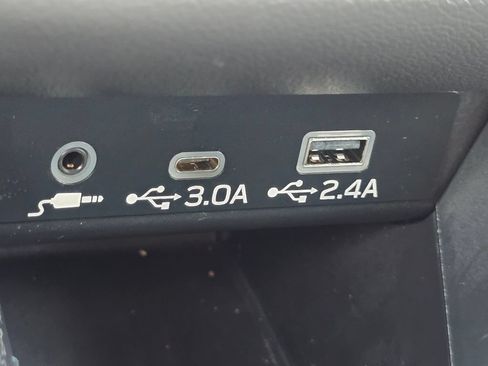 Used 2024 Subaru Outback Wilderness AWD/4WD image 30