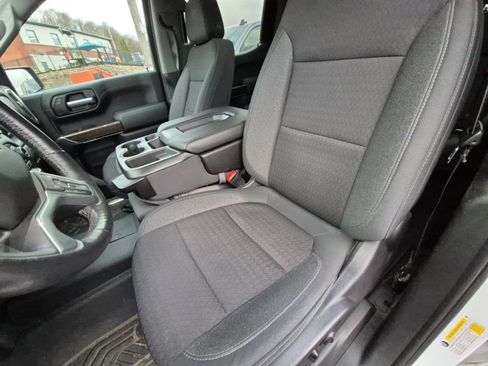 Used 2020 Chevrolet Silverado 1500 RST image 11