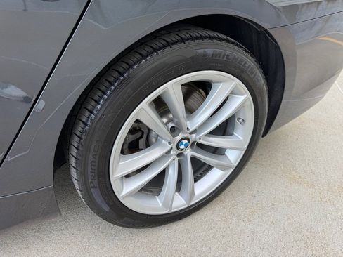 Used 2017 BMW 750i xDrive image 9