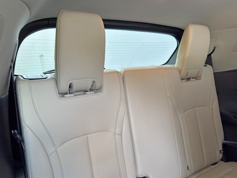 Used 2025 INFINITI QX60 Luxe FWD image 42